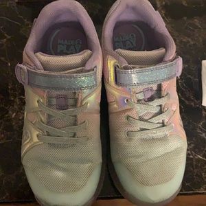 Girls tennis shoes stride rite